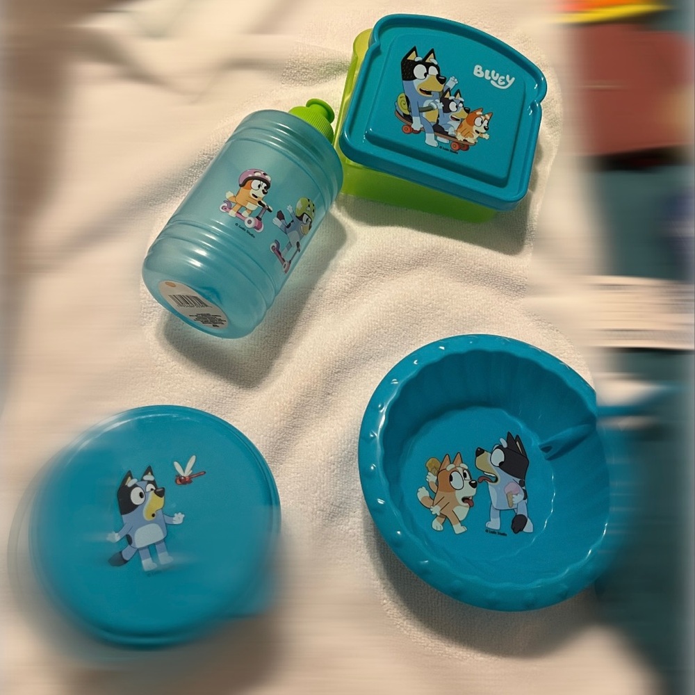 4pc Bluey kitchen set